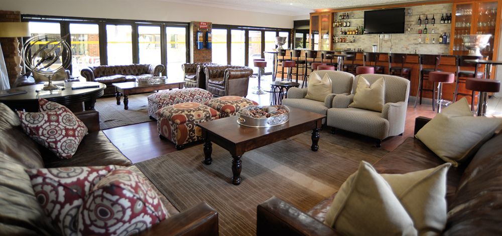The Victoria Falls Deluxe Suites Esterno foto